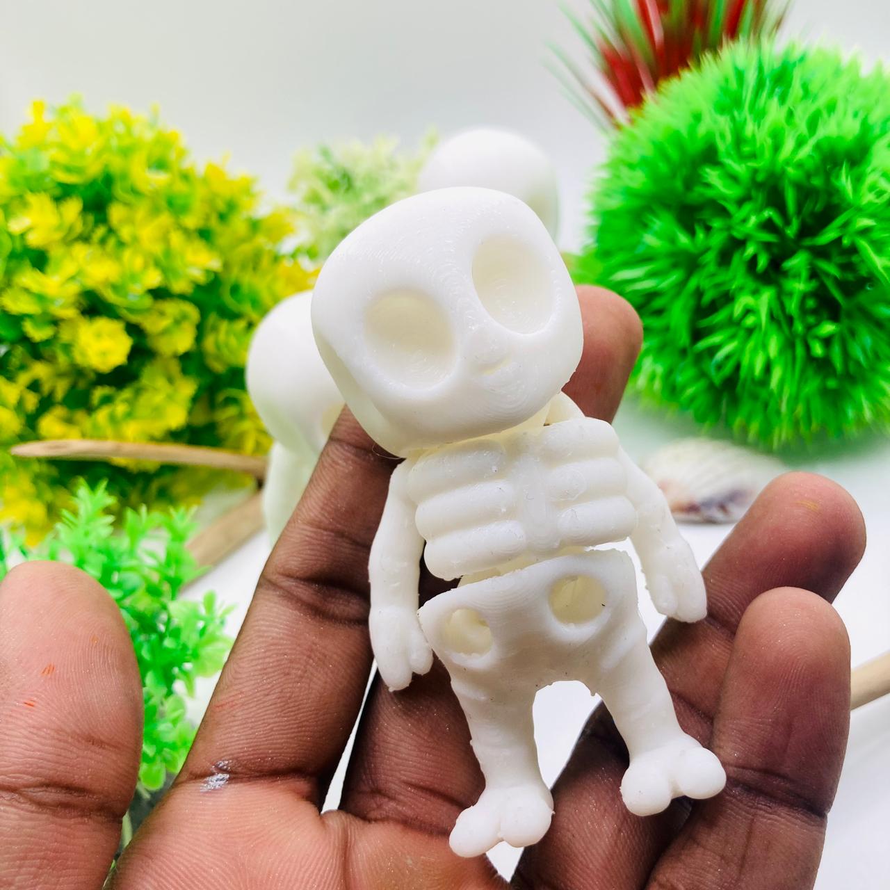 Articulated Toys – 3x Tiny Alien Skeleton